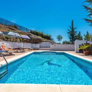 https://casa-mulera-alozaina-by-ruralidays.es-andalucia.com